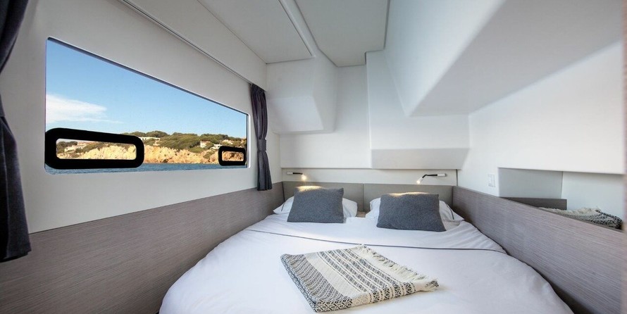 Fountaine Pajot MY 4.S