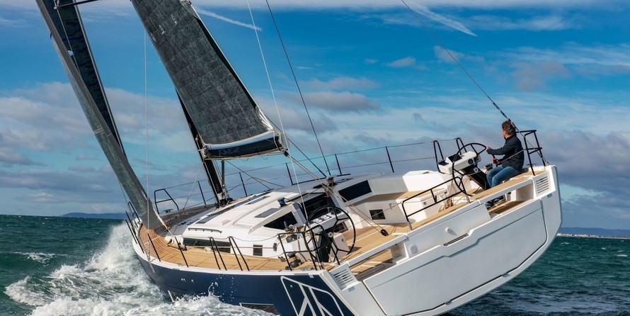 Dufour 530