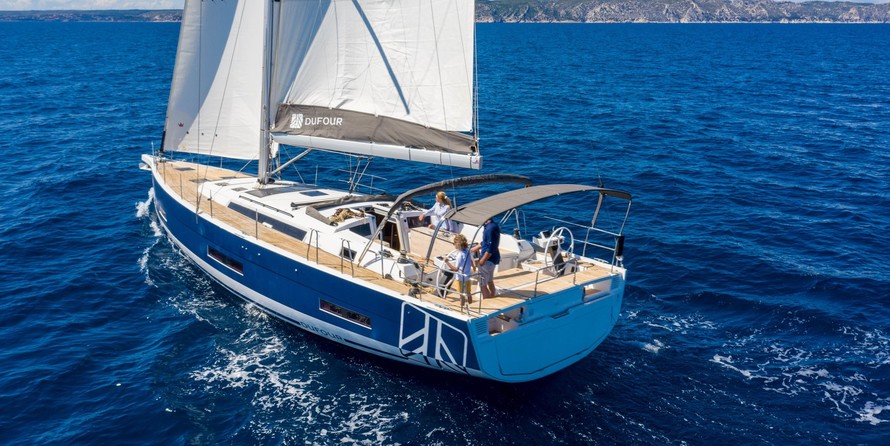 Dufour 530