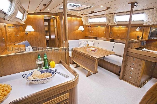 Hallberg-Rassy 54