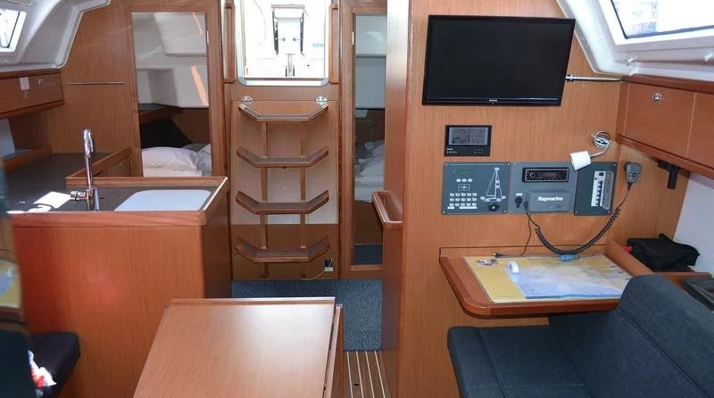 Bavaria 37 Cruiser