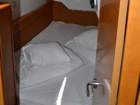 Jeanneau Sun Odyssey 379