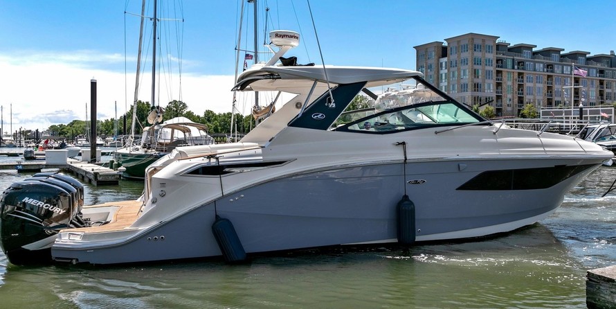 Sea Ray Sundancer 320 OB