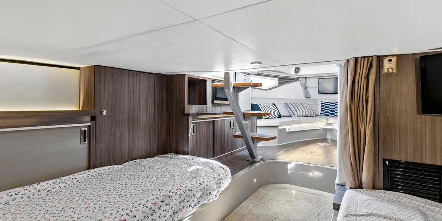 Sea Ray Sundancer 320 OB