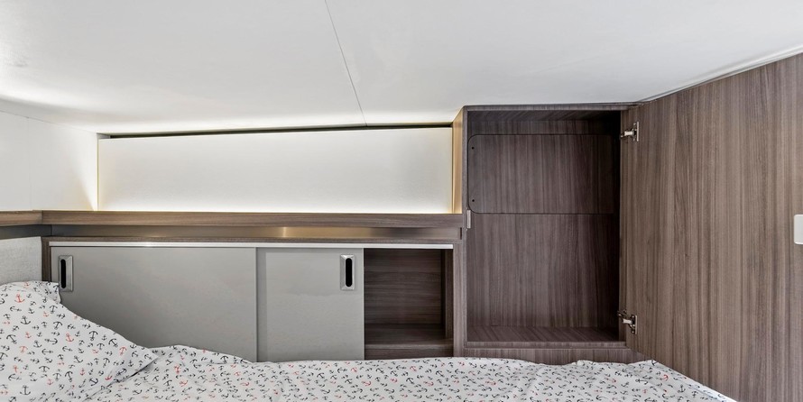 Sea Ray Sundancer 320 OB