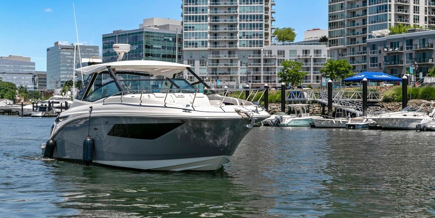 Sea Ray Sundancer 320 OB