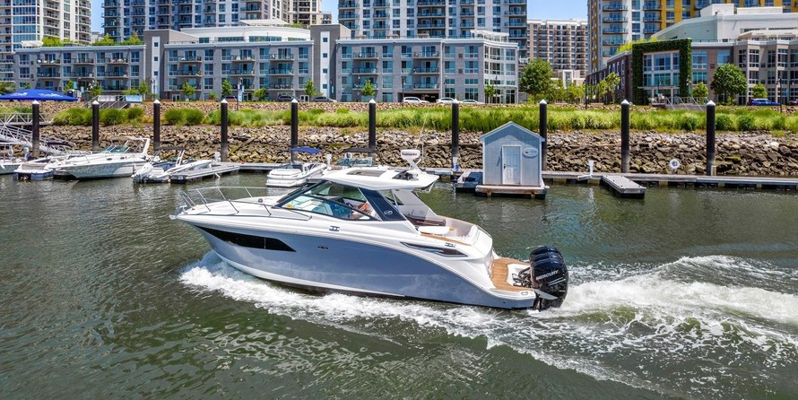 Sea Ray Sundancer 320 OB
