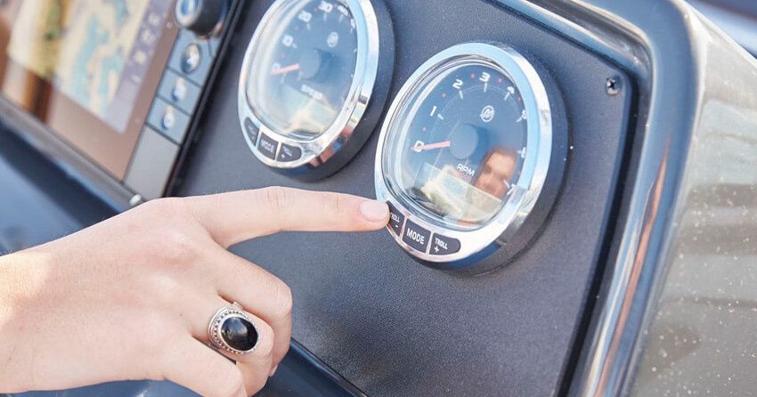 Quicksilver Activ 605 Open