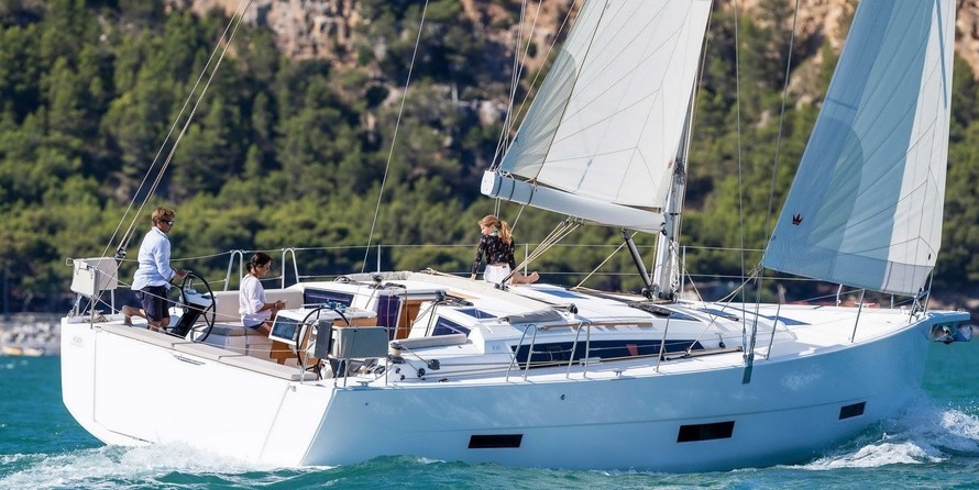Dufour 430