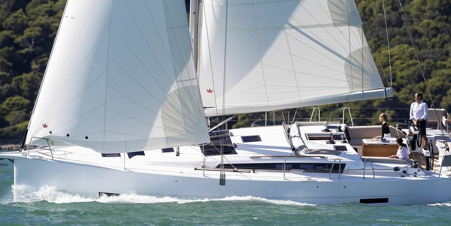 Dufour 430