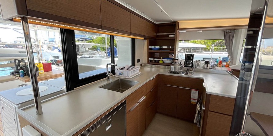 Lagoon 46