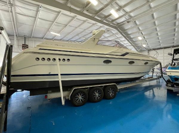 Sunseeker HAWK 38