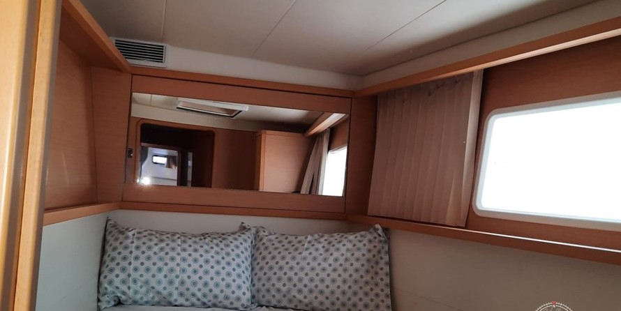 Lagoon 450 F