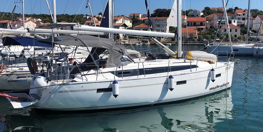 Bavaria 37 Cruiser
