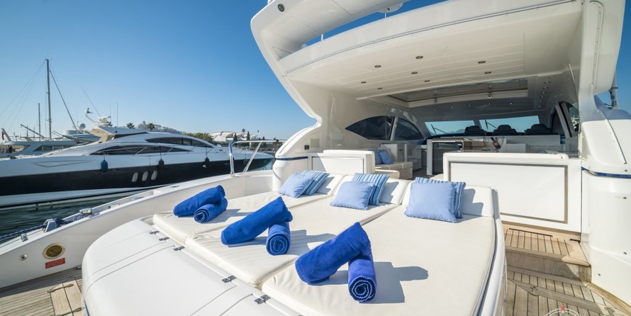 Overmarine Mangusta 72