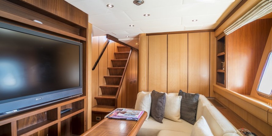 Overmarine Mangusta 72