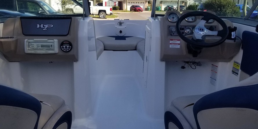 Chaparral 19 H2O Ski & Fish