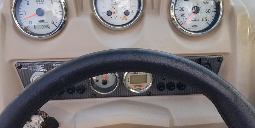 Chaparral 19 H2O Ski & Fish