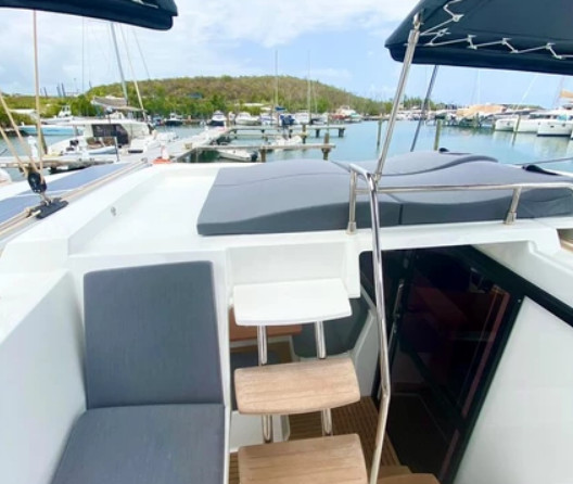 Fountaine Pajot Astréa 42