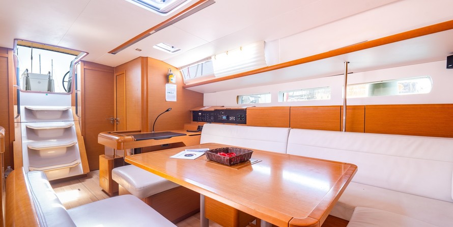 Jeanneau Sun Odyssey 440