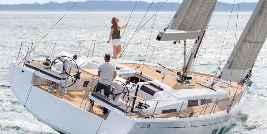 Hanse 548