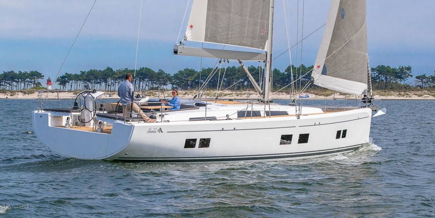 Hanse 548