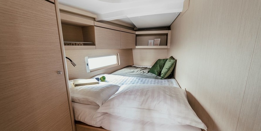 Beneteau Oceanis 46.1