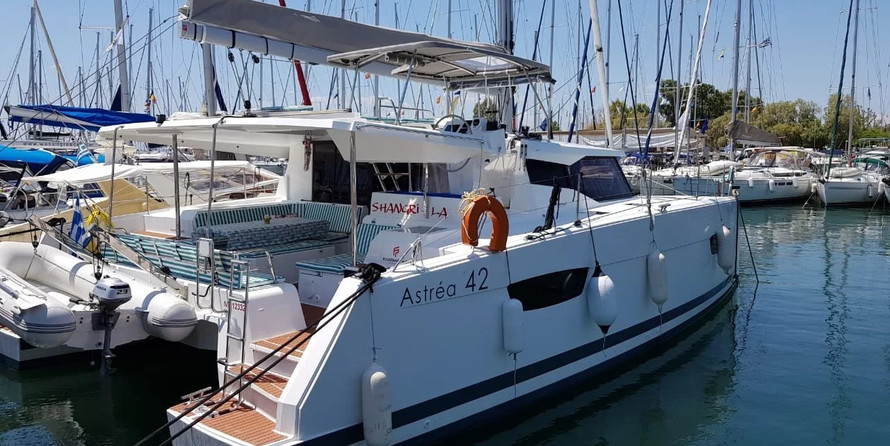 Fountaine Pajot Astrea 42