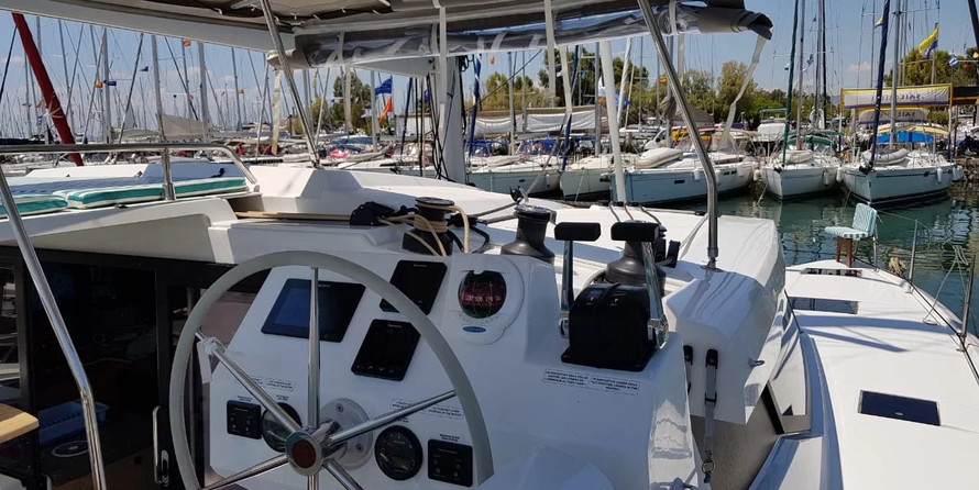 Fountaine Pajot Astrea 42