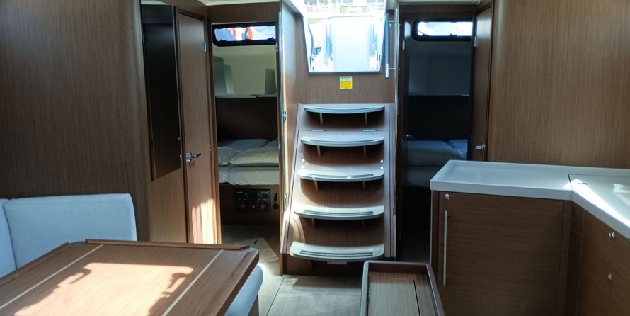 Beneteau Oceanis 46.1