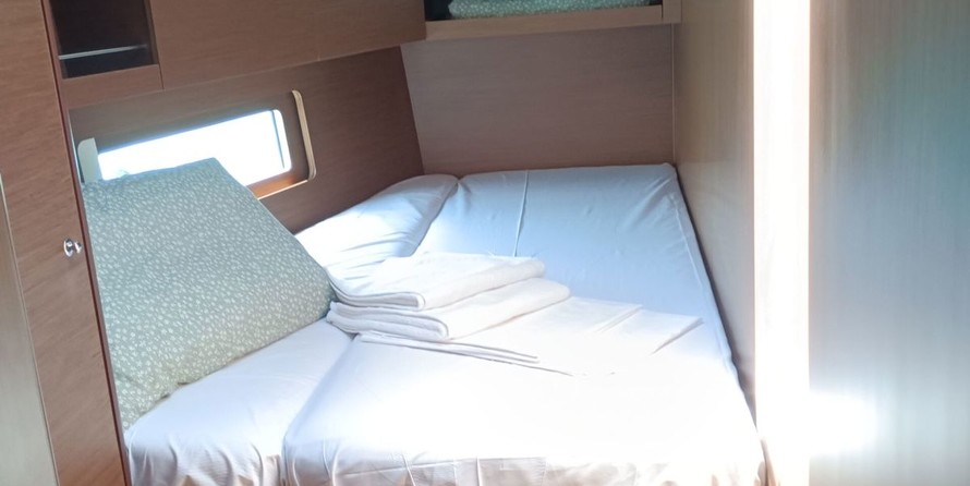 Beneteau Oceanis 46.1
