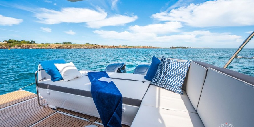 Beneteau Antares 11 OB