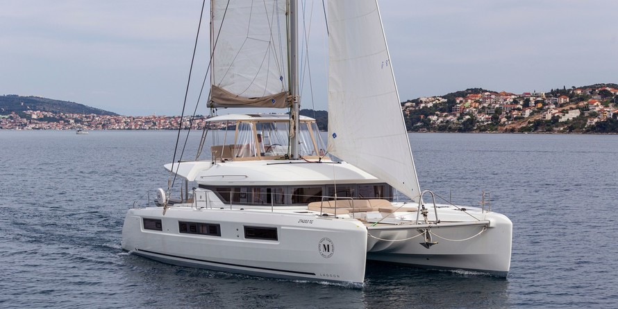 Lagoon 50