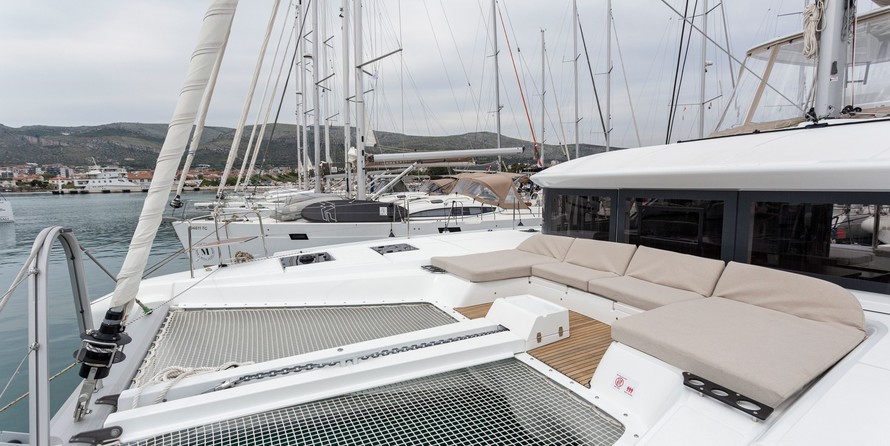 Lagoon 50