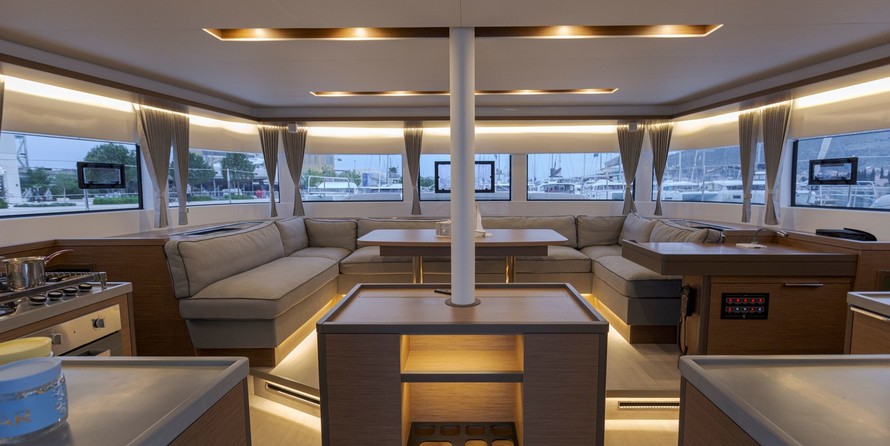 Lagoon 50