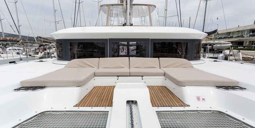 Lagoon 50