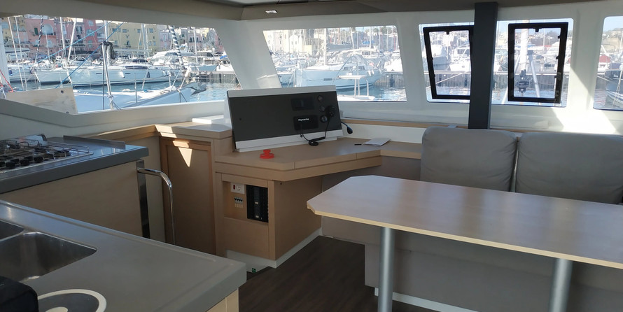 Lucia 40