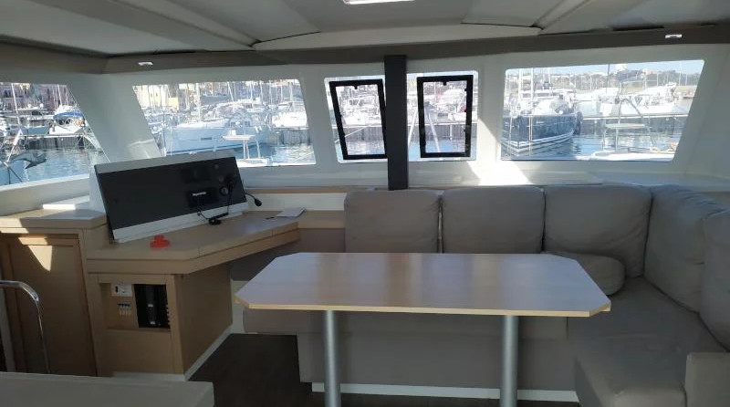 Lucia 40