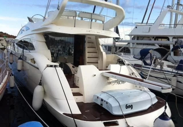 Aicon 56 - 3 + 1 cab.