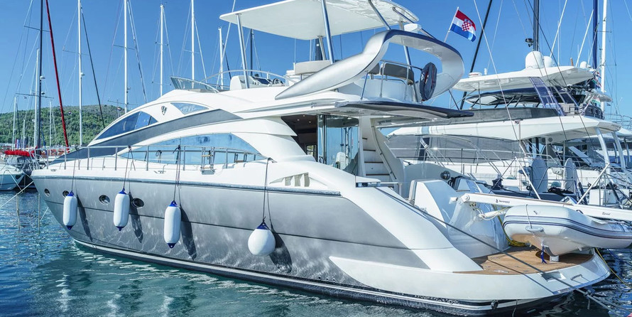 Aicon 56 - 3 + 1 cab.