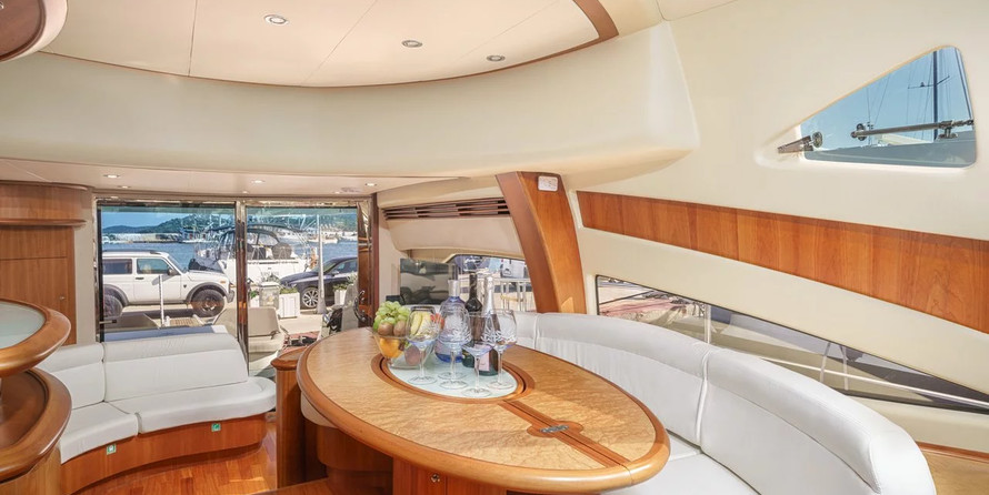 Aicon 56 - 3 + 1 cab.