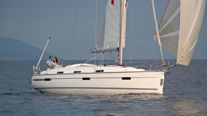 Bavaria Cruiser 36