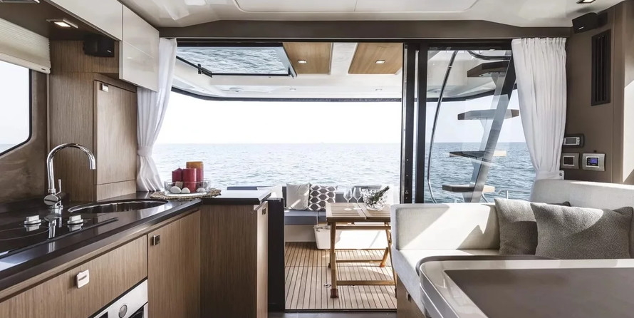 Cranchi T43 Eco Trawler