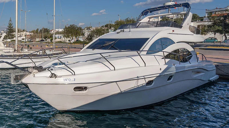 Majesty Yachts 50