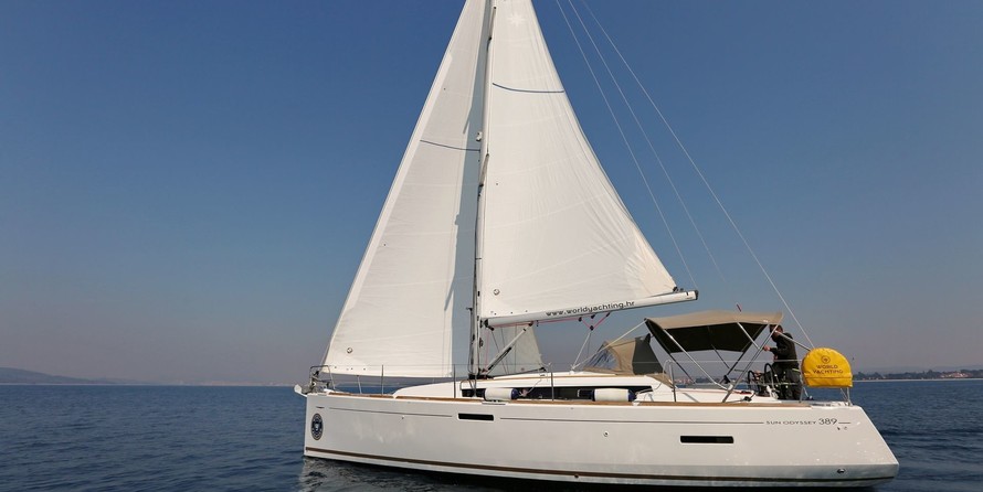 Jeanneau Sun Odyssey 389