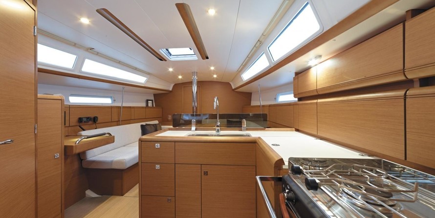 Jeanneau Sun Odyssey 389