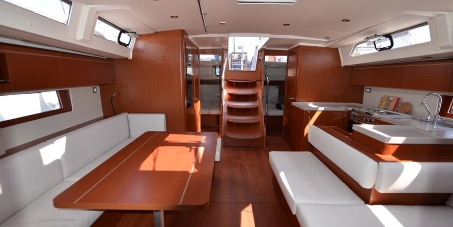 Beneteau Oceanis 51.1