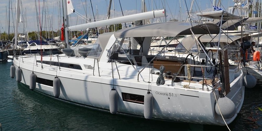 Beneteau Oceanis 51.1