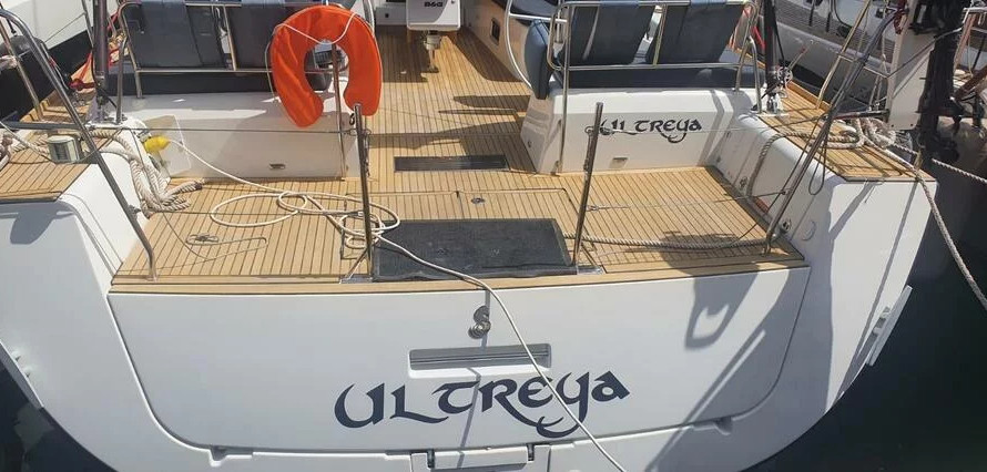 Beneteau Oceanis 60