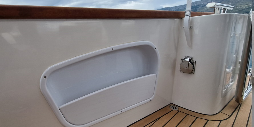 Monachus yachts Issa 45 Fly